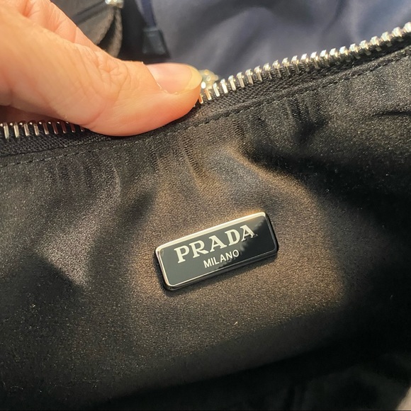 Prada Crystal Re-Edition 2005 Crossbody Chain Shoulder Bag Black Reedition - Picture 11 of 16
